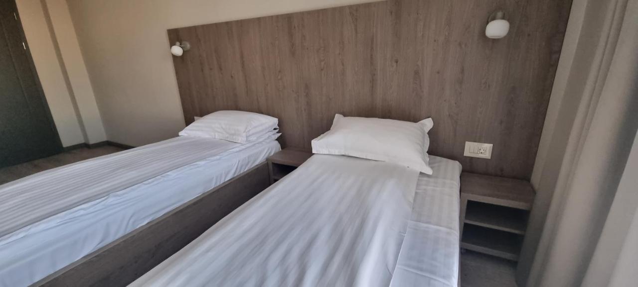 Pensiunea Normandia Timisoara Luaran gambar