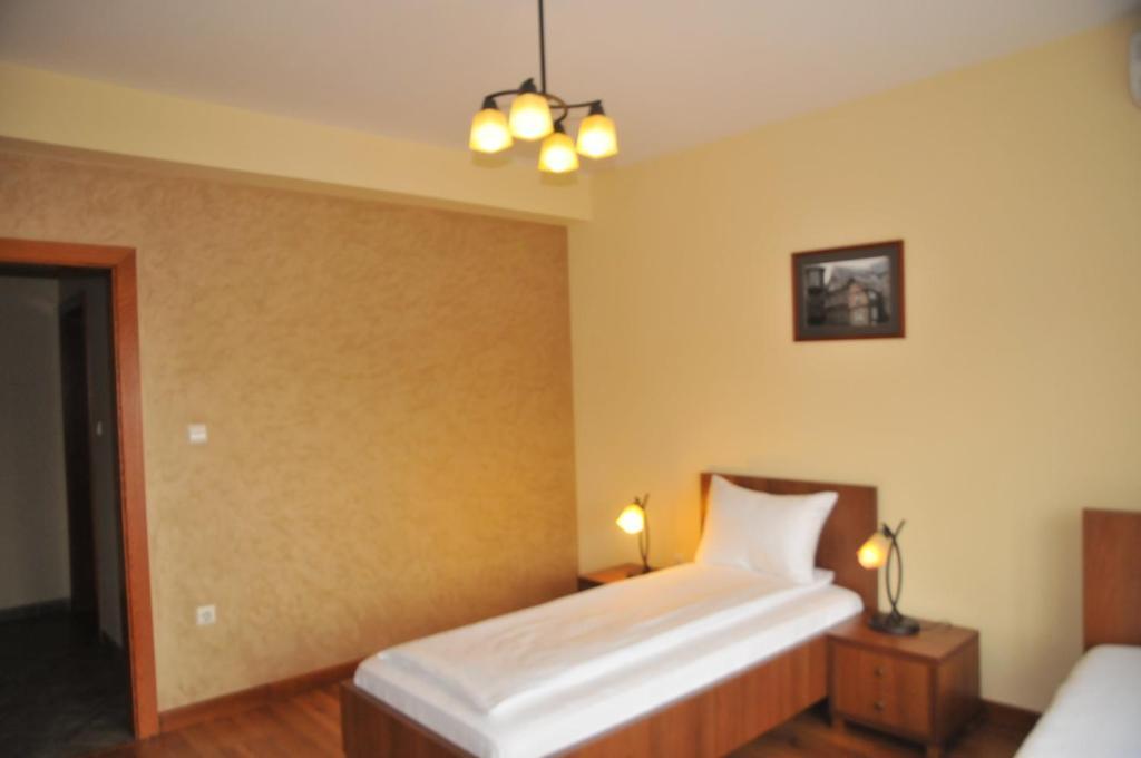 Pensiunea Normandia Timisoara Luaran gambar